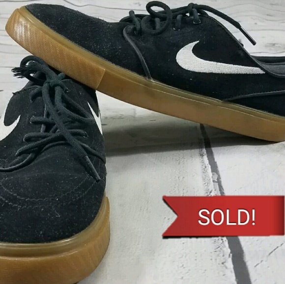 Nike Other - Nike Zoom Stefan Janoski Shoes Size 9.5 Black